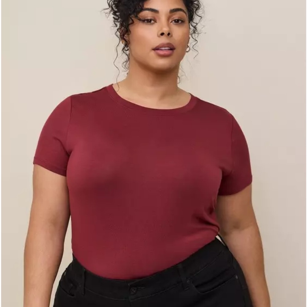 Torrid SIZE 6 Perfect Super Soft Crew Tee